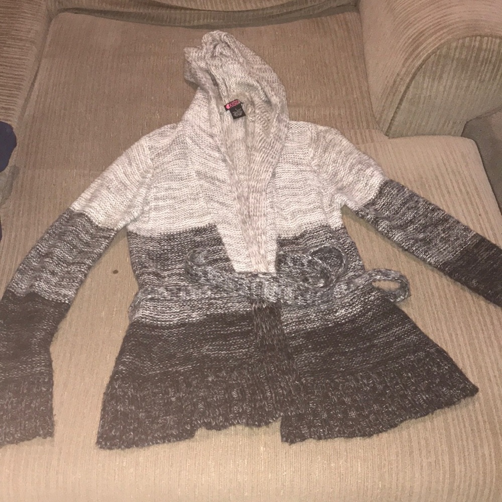 Hooded sweater